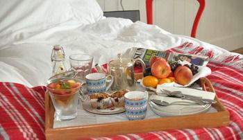Quinlan & Cooke Boutique Townhouse Hotel Cahersiveen Bagian luar foto